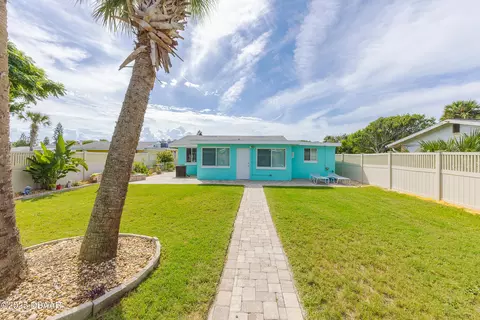 Exterior - 13 Palmetto Dr, Ormond Beach, FL 32176 photo 5 of 13