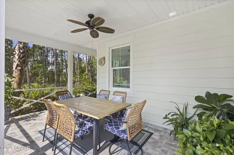 299 Pop Top Ln, Daytona Beach, FL 32124
