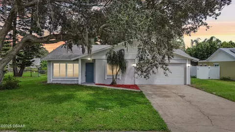 360 Bent Oak Dr, Port Orange, FL 32127