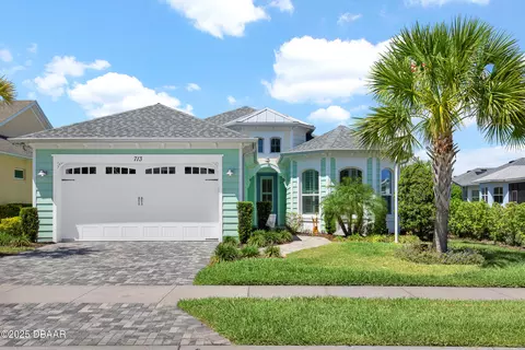 713 Landshark Blvd, Daytona Beach, FL 32124