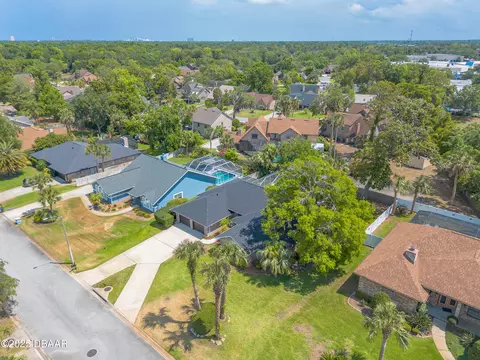 View/Area - 4 Fernery Trl N, Ormond Beach, FL 32174 photo 3 of 12
