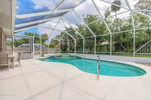 Exterior - 4 Fernery Trl N, Ormond Beach, FL 32174 photo 4 of 13