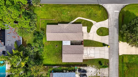 View/Area - 2204 Yule Tree Dr, Edgewater, FL 32141 photo 4 of 8