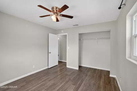 Bedroom - 345 Collins St, Ormond Beach, FL 32174 photo 4 of 6