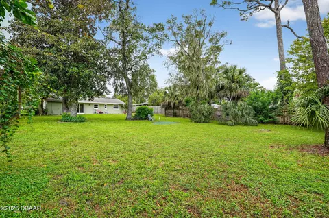 Exterior - 345 Collins St, Ormond Beach, FL 32174 photo 5 of 7