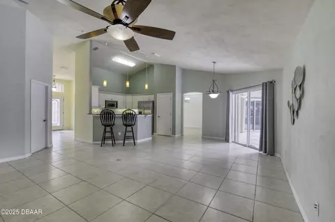 Living - 28 Peruvian Ln, Ormond Beach, FL 32174 photo 9 of 11