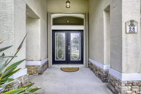 Exterior - 28 Peruvian Ln, Ormond Beach, FL 32174 photo 2 of 11