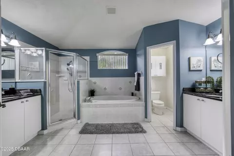 Bath - 28 Peruvian Ln, Ormond Beach, FL 32174 photo 4 of 6