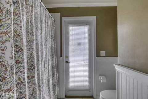 Bath - 28 Peruvian Ln, Ormond Beach, FL 32174 photo 2 of 6