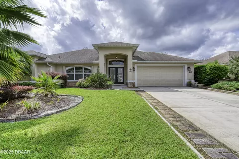 28 Peruvian Ln, Ormond Beach, FL 32174