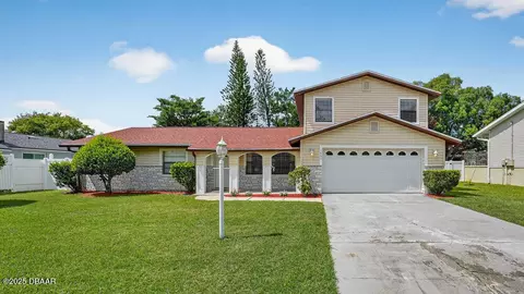 1667 E Shangri La Dr, Daytona Beach, FL 32119