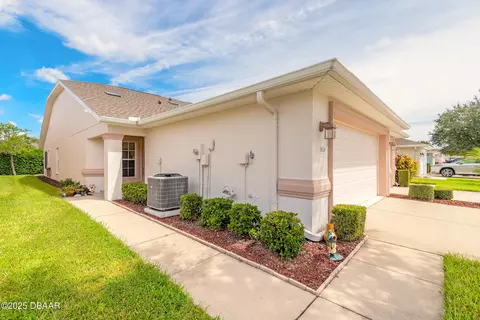 1624 Areca Palm Dr, Port Orange, FL 32128