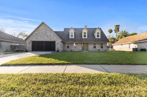 3 King Edward Dr, Ormond Beach, FL 32174 photo 3