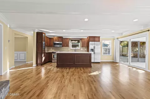 3 King Edward Dr, Ormond Beach, FL 32174 photo 6