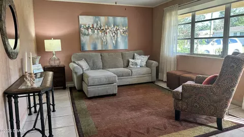 Living - 1285 Buckeye Rd, Ormond Beach, FL 32174 photo 1 of 2
