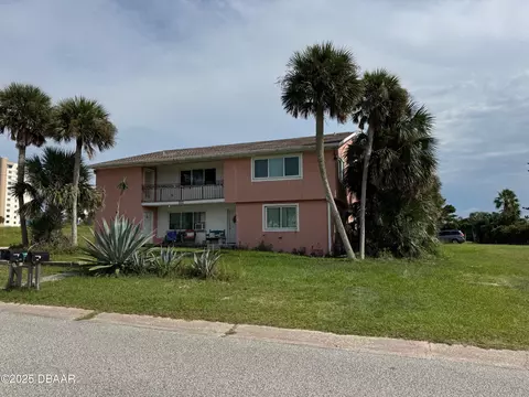 112 Van Ave, Daytona Beach, FL 32118