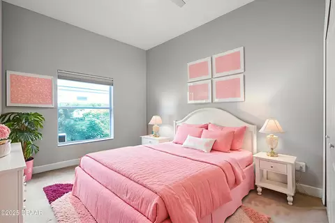 Bedroom - 945 Stone Lake Dr, Ormond Beach, FL 32174 photo 10 of 10