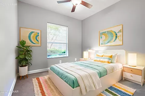 Bedroom - 945 Stone Lake Dr, Ormond Beach, FL 32174 photo 4 of 7
