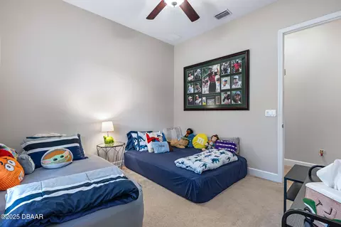 Bedroom - 945 Stone Lake Dr, Ormond Beach, FL 32174 photo 4 of 10