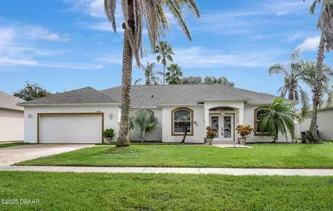 5912 S Plainview Dr, Port Orange, FL 32127