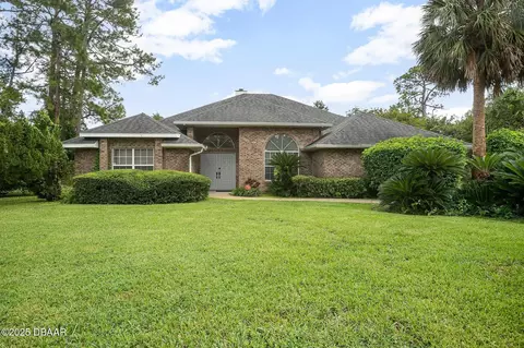127 Muirfield Dr, Daytona Beach, FL 32114