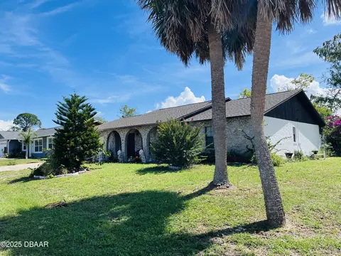 1100 Viking Dr, Port Orange, FL 32129