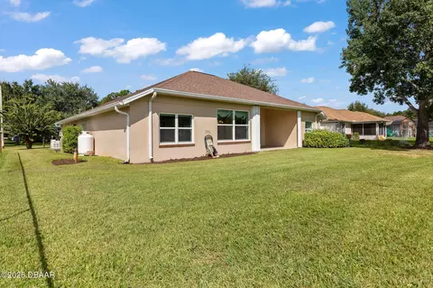Exterior - 21 Greenvale Dr, Ormond Beach, FL 32174 photo 5 of 8