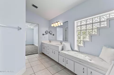Bath - 21 Greenvale Dr, Ormond Beach, FL 32174 photo 4 of 5