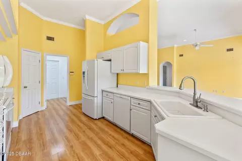 Kitchen - 21 Greenvale Dr, Ormond Beach, FL 32174 photo 2 of 5