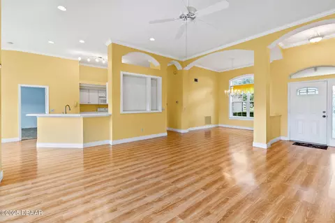 Living - 21 Greenvale Dr, Ormond Beach, FL 32174 photo 3 of 6