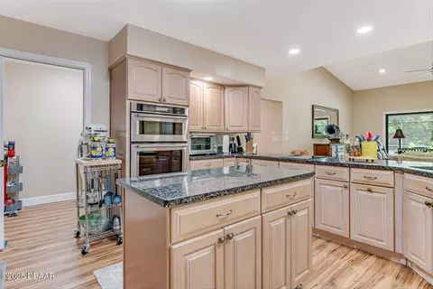 Kitchen - 3 Crescent Lake Way, Ormond Beach, FL 32174 photo 2 of 7