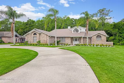Exterior - 3 Crescent Lake Way, Ormond Beach, FL 32174 photo 5 of 15