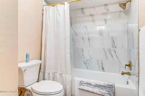 Bath - 3 Crescent Lake Way, Ormond Beach, FL 32174 photo 2 of 6