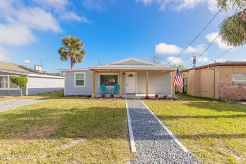 1631 Granada Ave, Daytona Beach, FL 32117