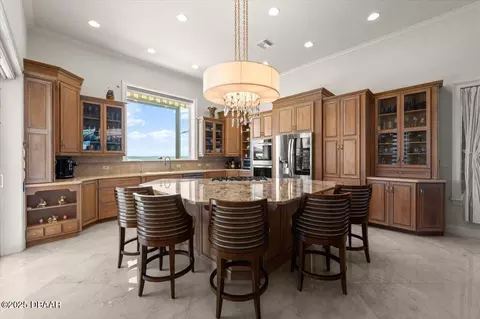 Kitchen - 3310 John Anderson Dr, Ormond Beach, FL 32176 photo 4 of 5