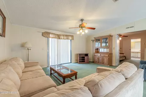 130 Charles St, Edgewater, FL 32141 photo 6