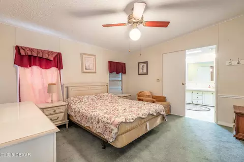130 Charles St, Edgewater, FL 32141 photo 16