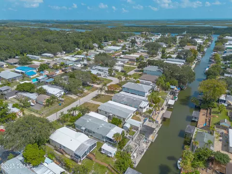 130 Charles St, Edgewater, FL 32141 photo 44