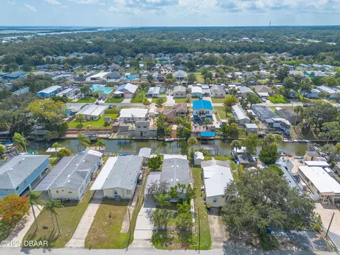 130 Charles St, Edgewater, FL 32141