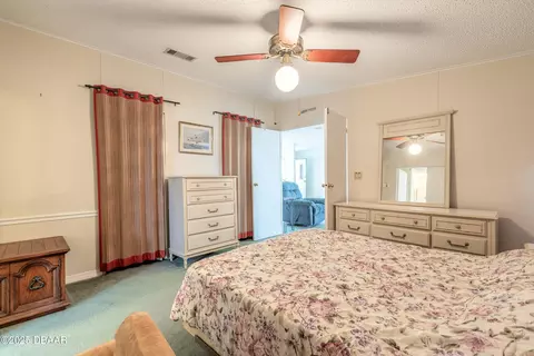 130 Charles St, Edgewater, FL 32141 photo 17