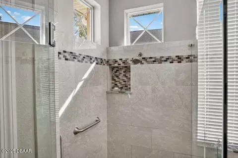 Bath - 22 Old Bridge Way, Ormond Beach, FL 32174 photo 4 of 8