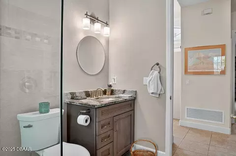 Bath - 22 Old Bridge Way, Ormond Beach, FL 32174 photo 5 of 8