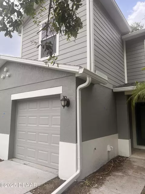 521 Mount Olympus Blvd, New Smyrna Beach, FL 32168