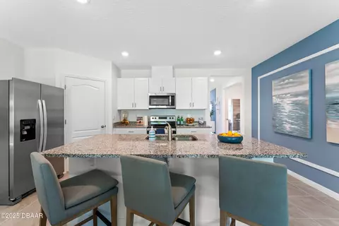 Kitchen - 1615 Houmas St, Ormond Beach, FL 32174 photo 8 of 9