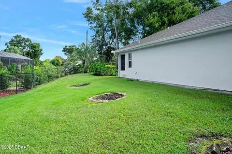Exterior - 21 Moonglow Dr, Ormond Beach, FL 32174 photo 8 of 12