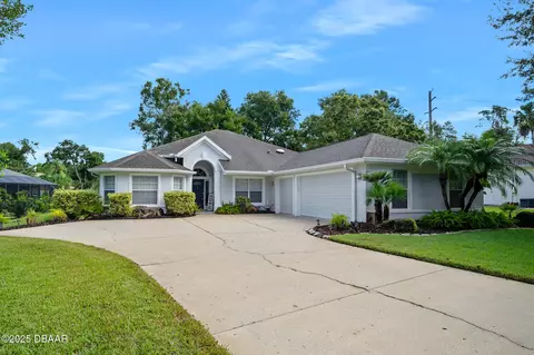 Exterior - 21 Moonglow Dr, Ormond Beach, FL 32174 photo 3 of 12