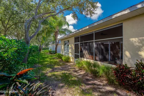 Exterior - 1113 Glengad Run, Ormond Beach, FL 32174 photo 6 of 8