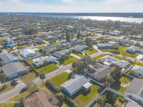 View/Area - 47 Fairway Dr, Ormond Beach, FL 32176 photo 8 of 12