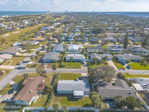 View/Area - 47 Fairway Dr, Ormond Beach, FL 32176 photo 7 of 12