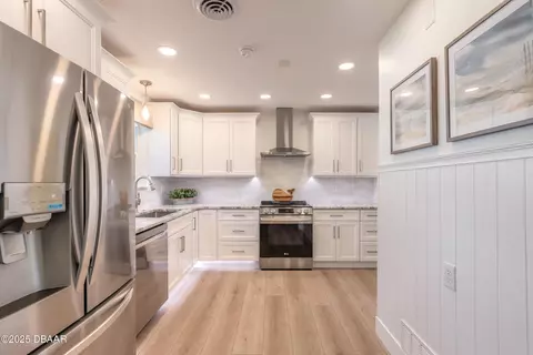 Kitchen - 47 Fairway Dr, Ormond Beach, FL 32176 photo 1 of 3